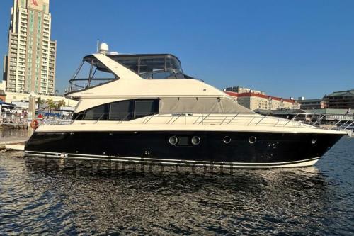 Carver 54 Voyager tekniske specifikationer og anmeldelser